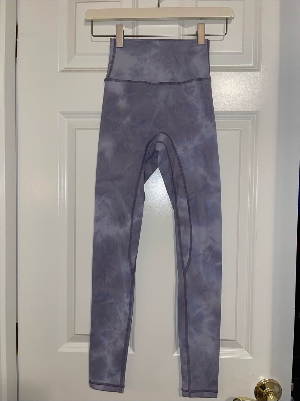 TYC women’s High-Waist Tie-Dye Leggings in Lavender Gray